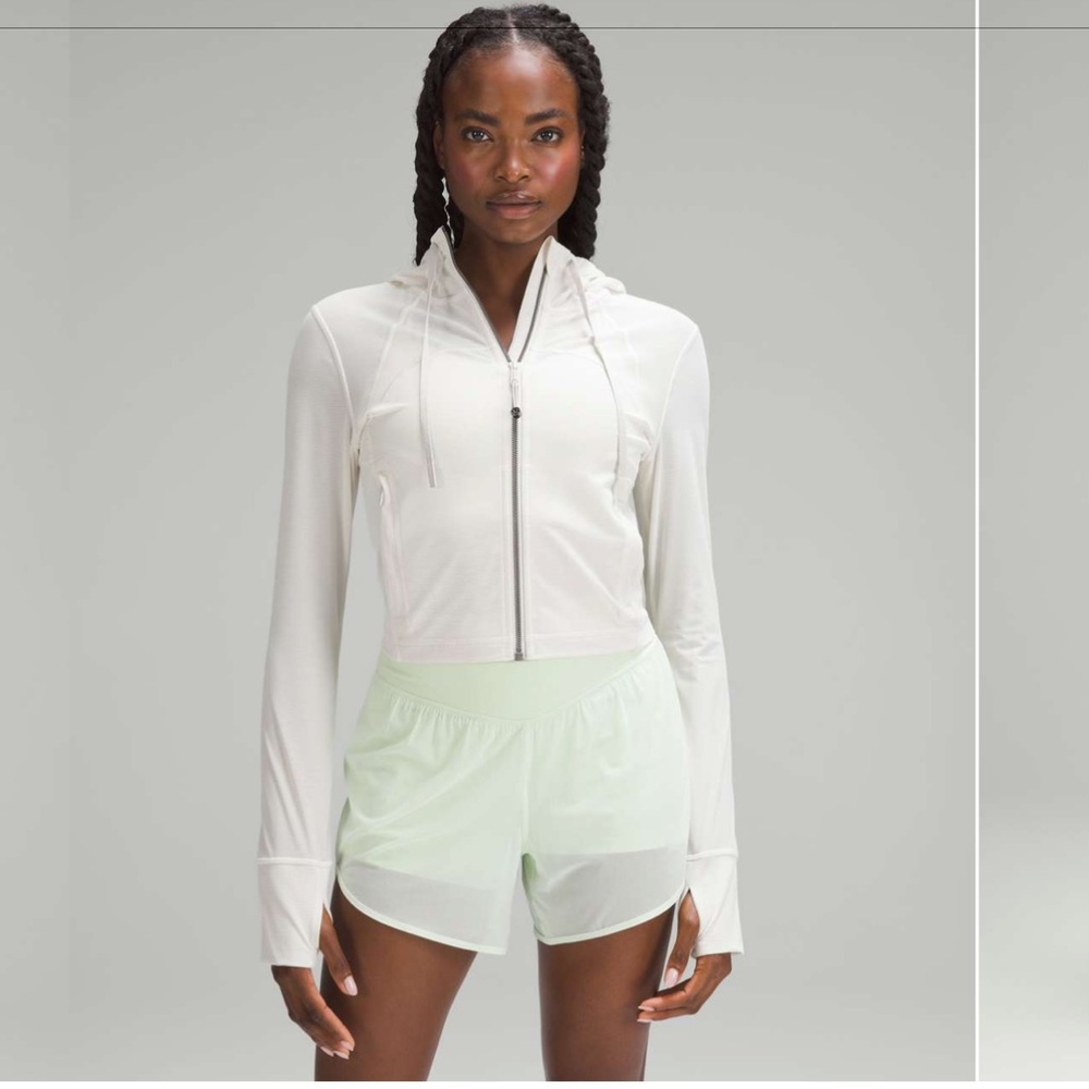 lululemon Nulu & Mesh Hooded Cropped Define Jacket in Bone Size 8